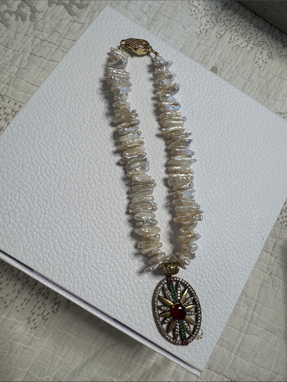 Baroque Pearl Necklace with Gemmed silver 925 Medallion Pendant - White Pearls
